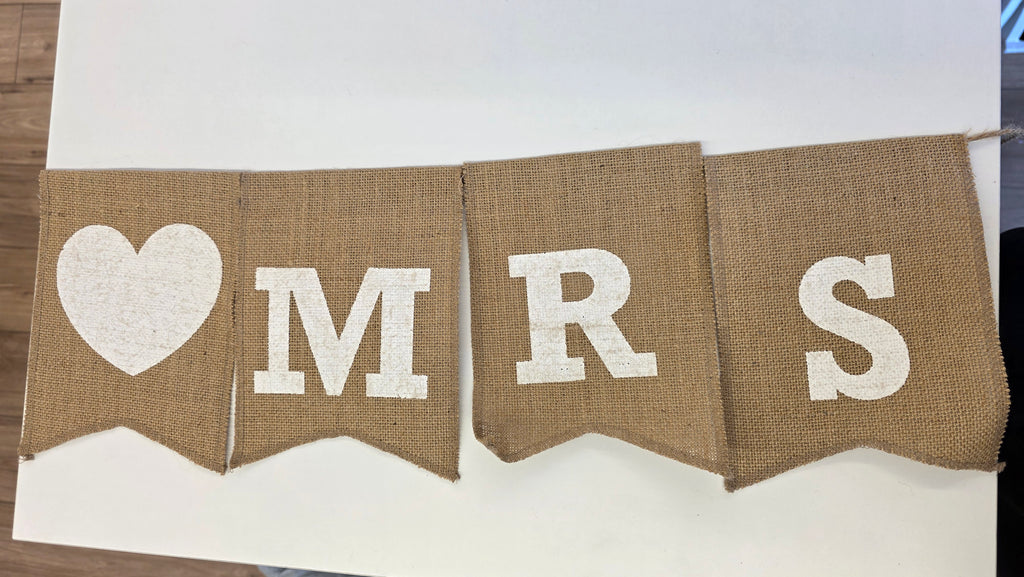 Burlap  Mr and Mrs Banner