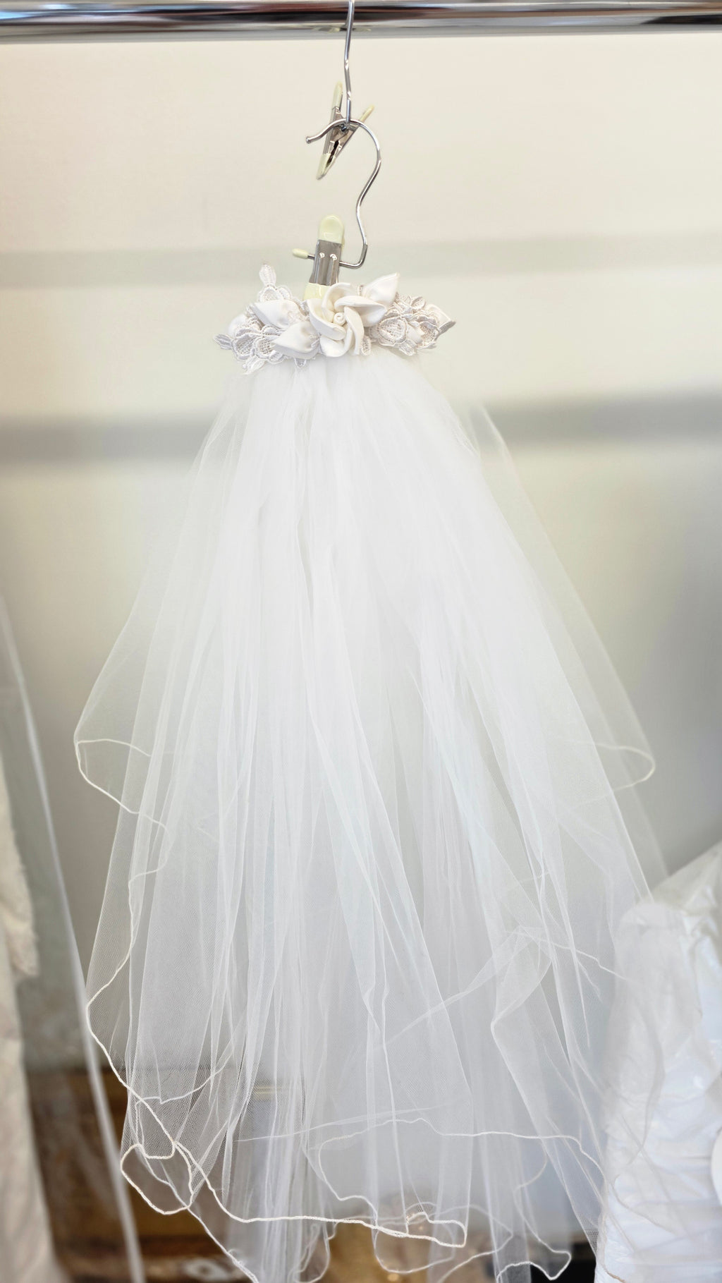 Wedding Veil Shoulder