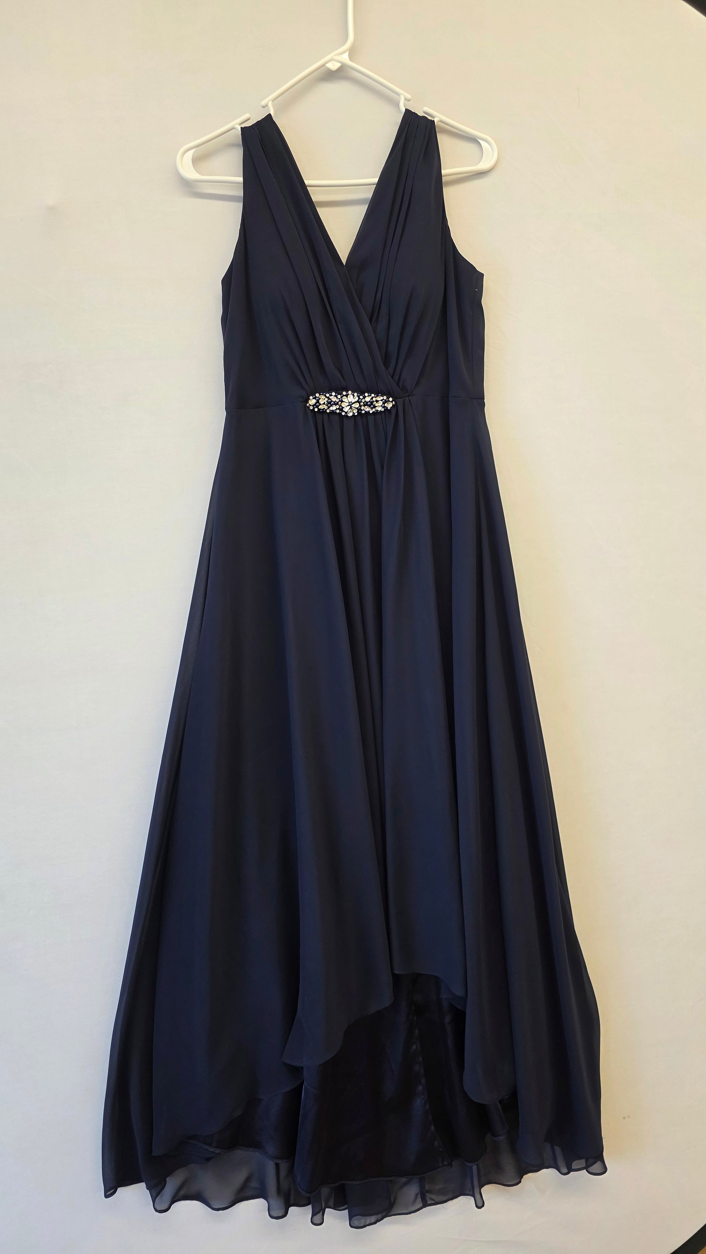 Navy Eliza J Formal Gowns, M (8-10)
