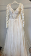 Wedding Wedding Dresses Allure Bridal 12 Ivory/Sand 20R656