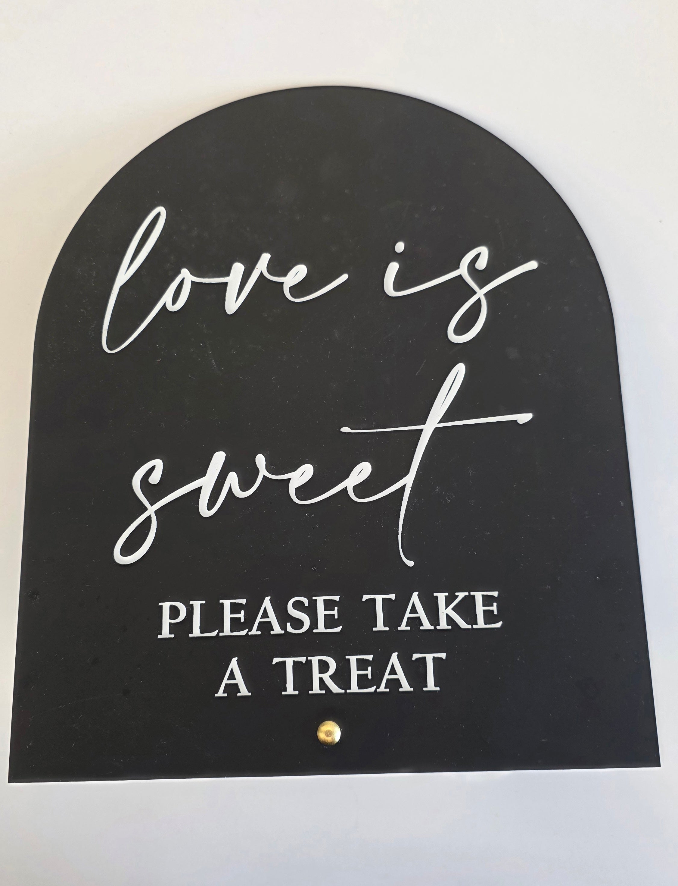 black white / Love is sweet sign