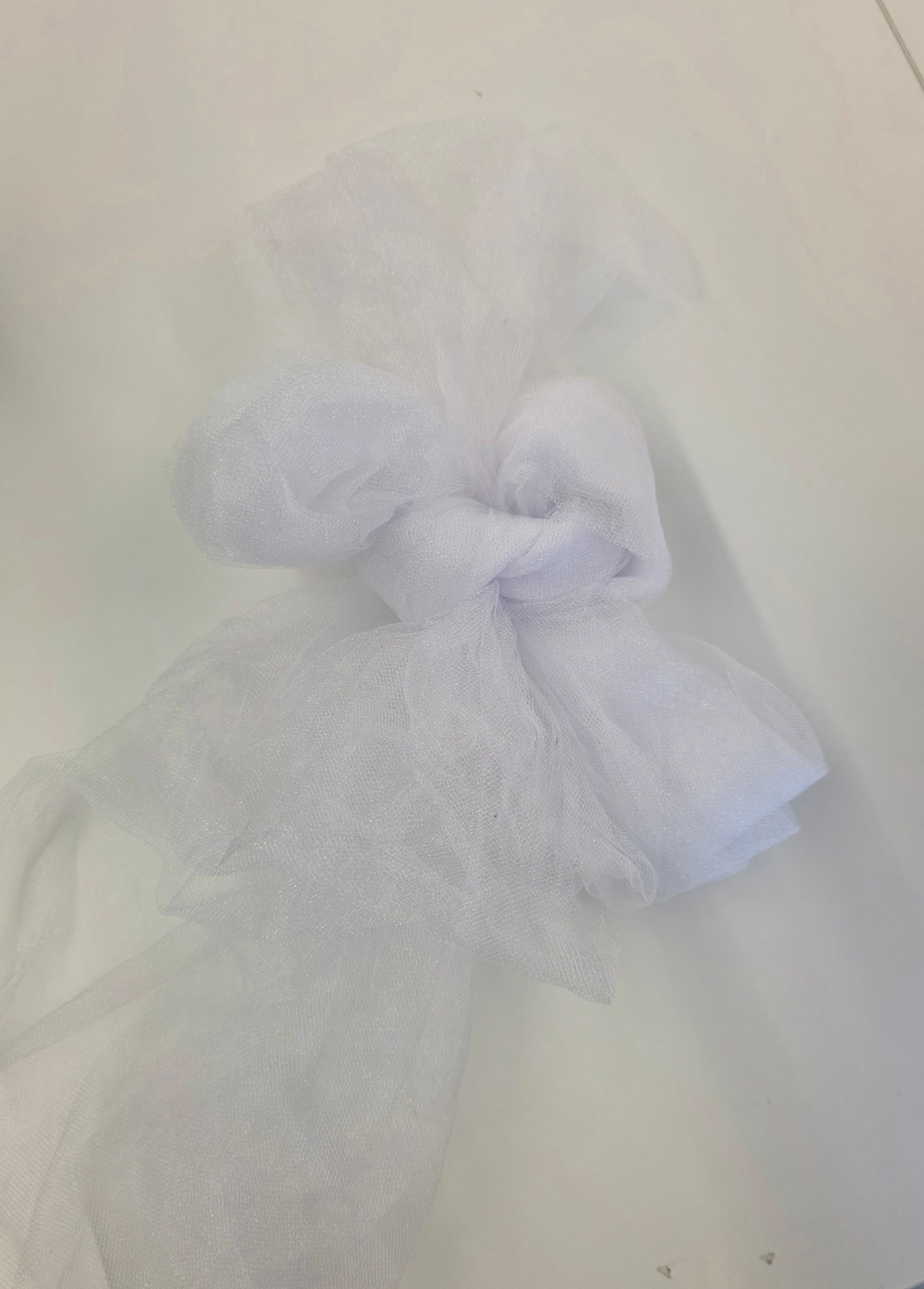 White / 12 - Tulle Bows