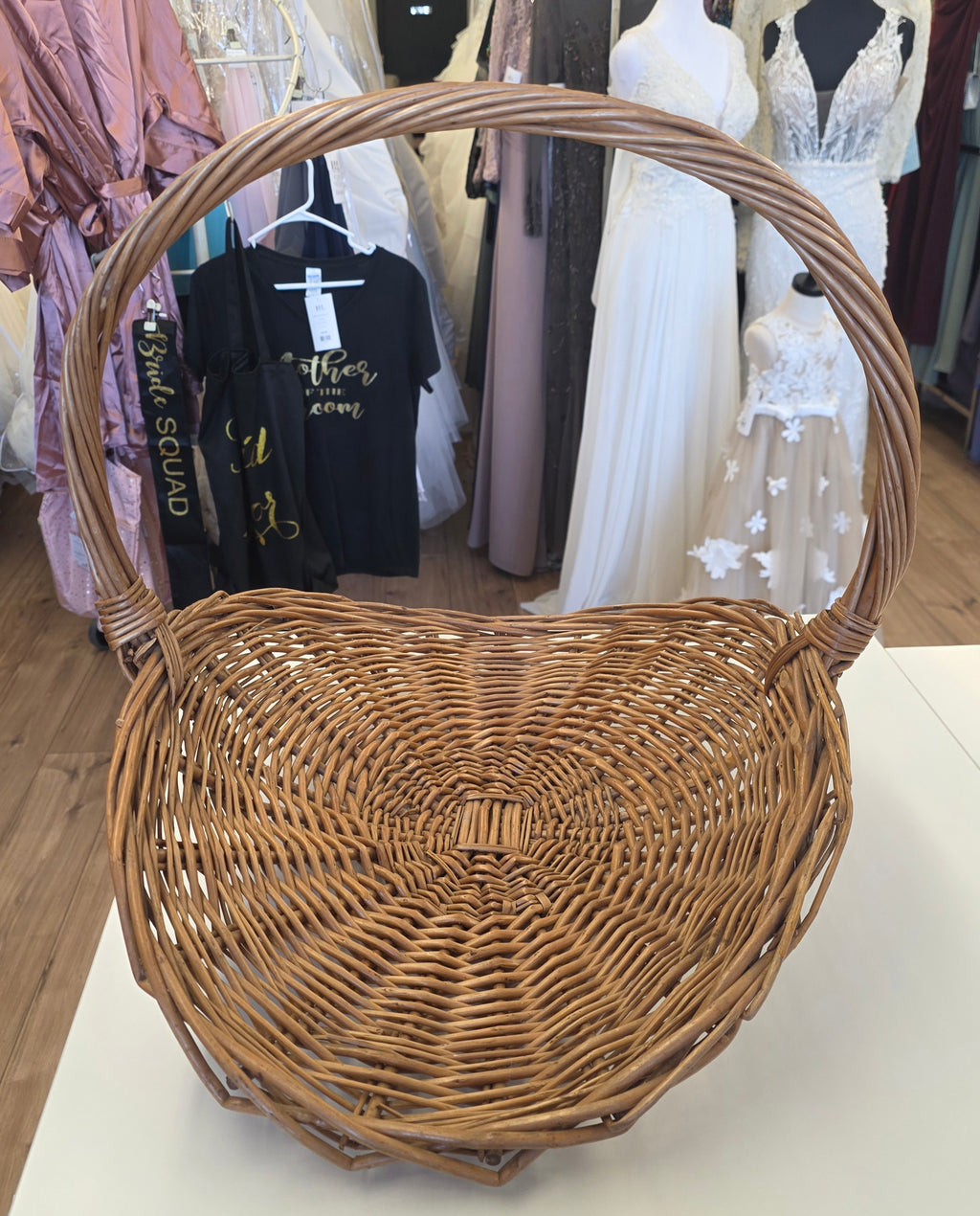 Brown / Flat Whicker Basket