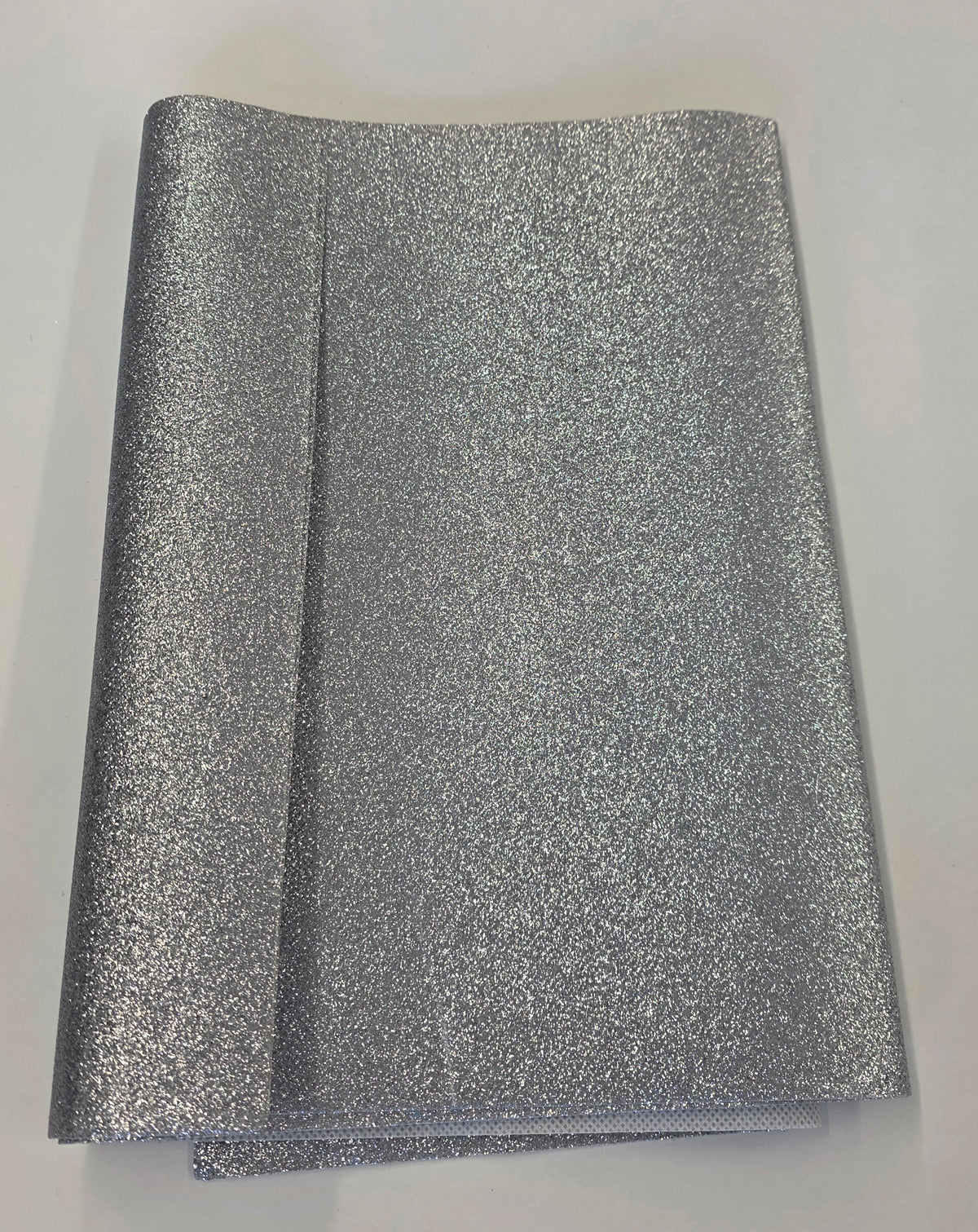 Silver / Table Runner