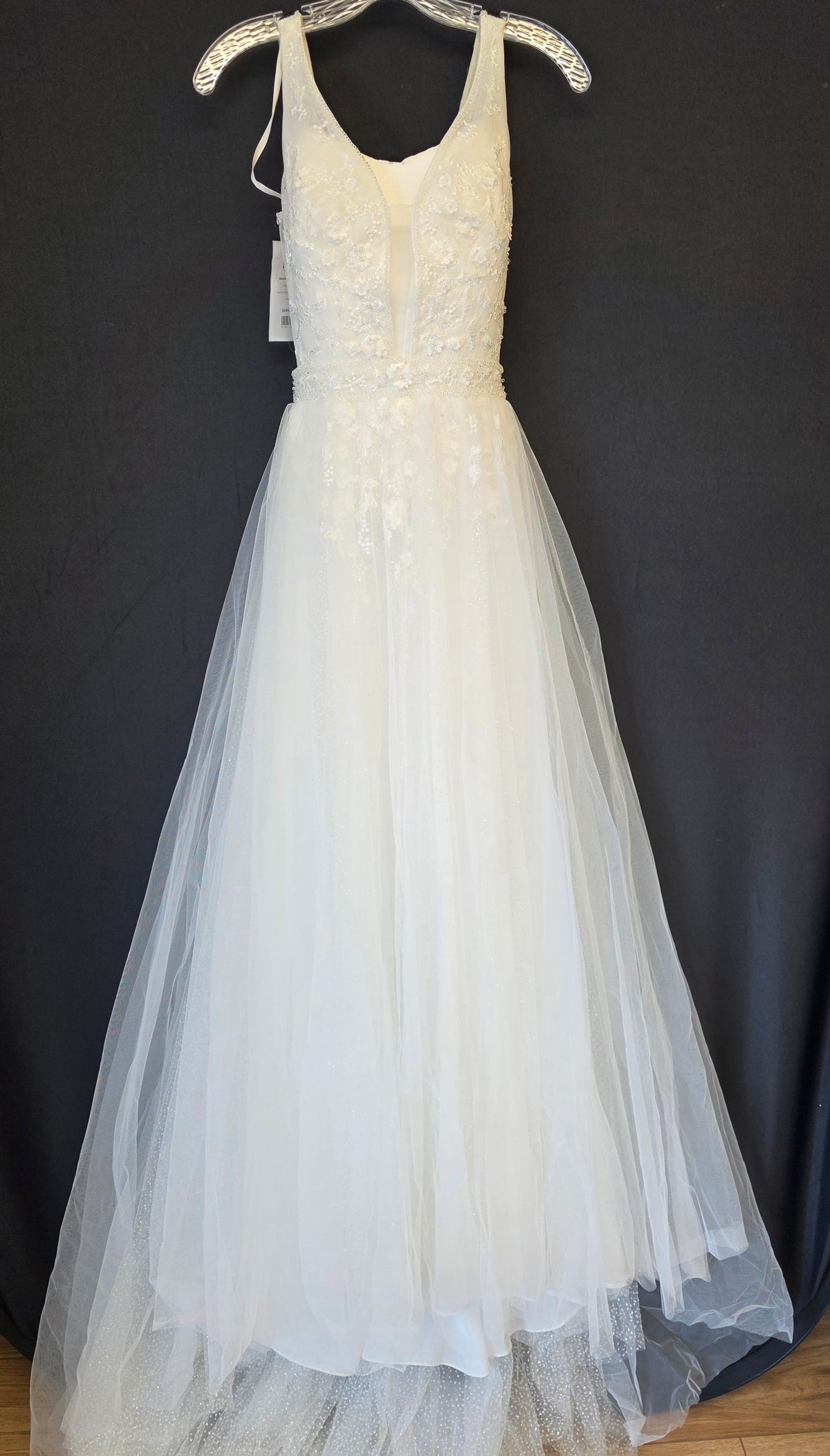 Ivory Jessica McClintock Wedding Dress, 8