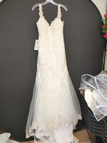 Diamond White Azazie Wedding Dress, 4