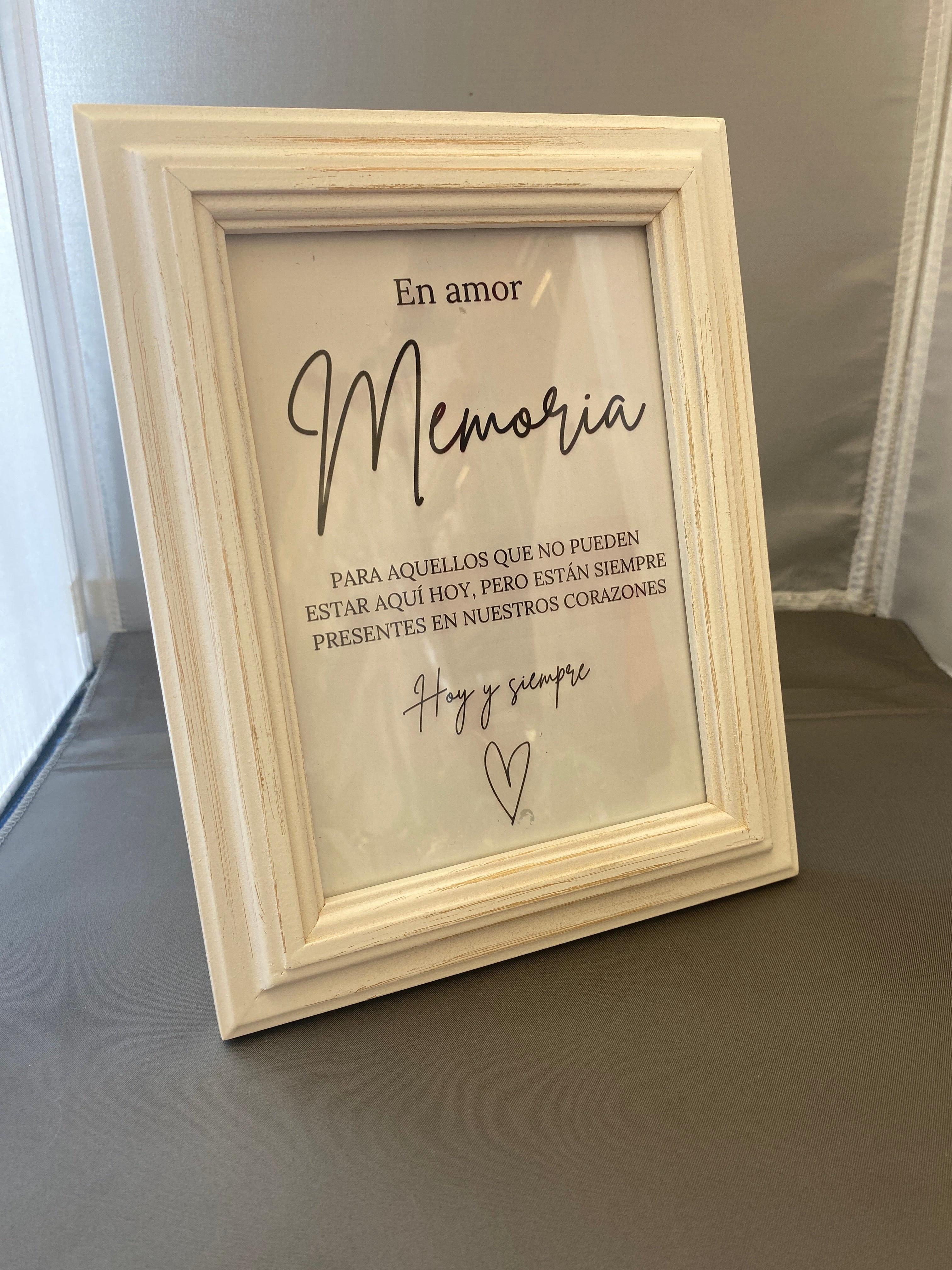 White  In Memory Sign, 5x7