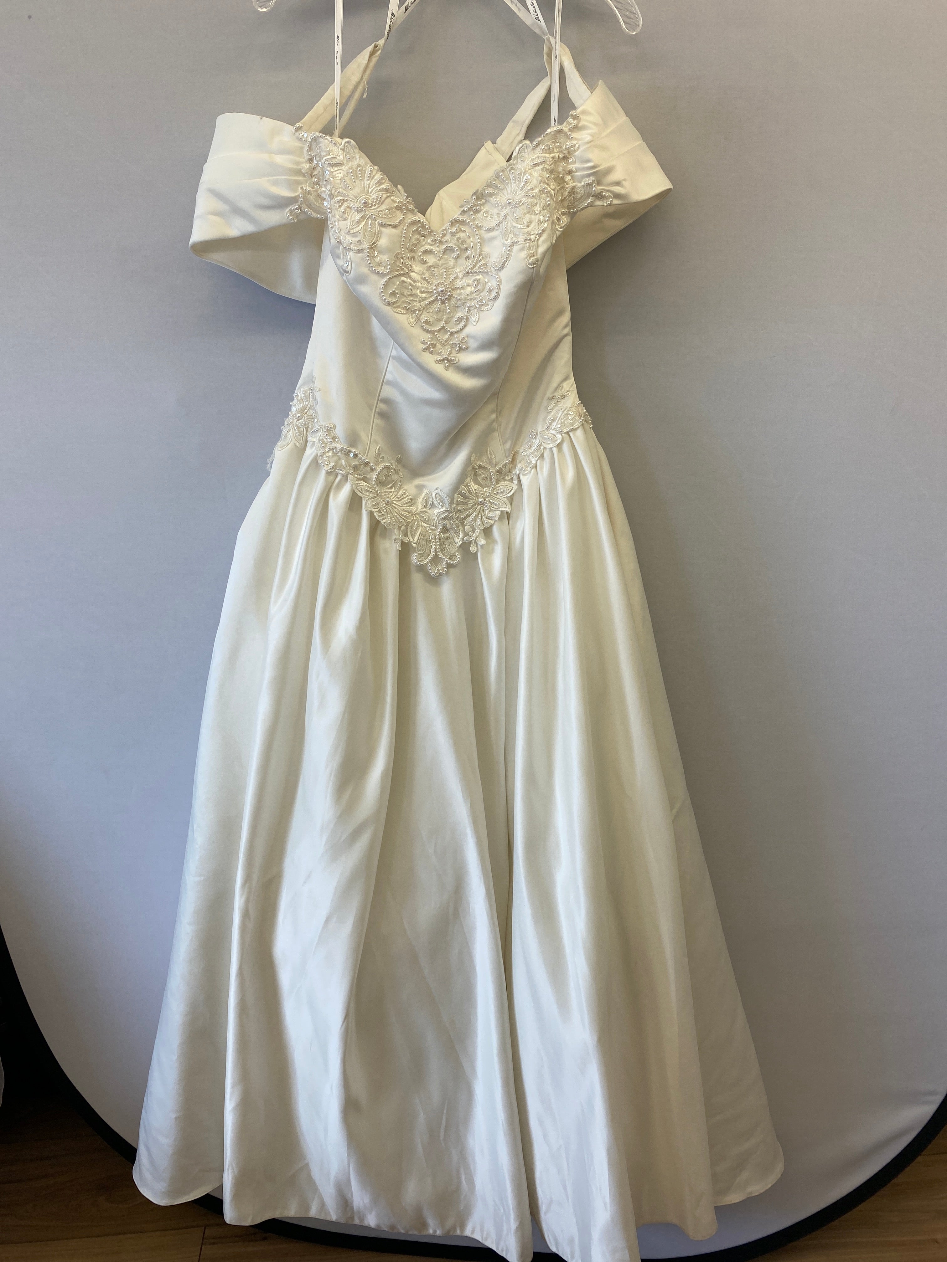Ivory Micheal Angelo Wedding Dress 8570, 16